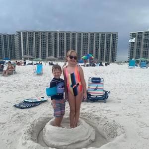 Meet your Posher, Sarah